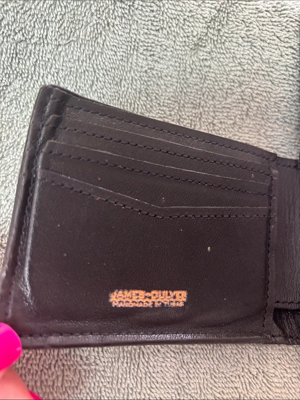 Black Leather Men's Bifold Wallet with snakeskin Accent